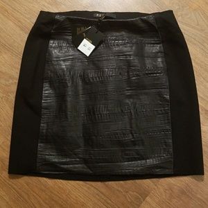NWT Maje Black Mini Skirt Faux Leather Front Sz 36